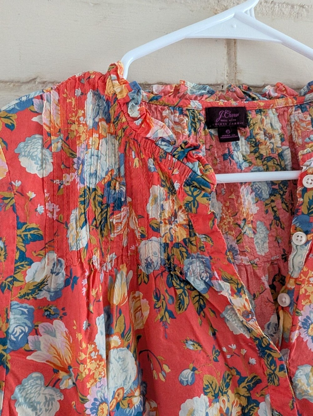 J. Crew 6 Liberty Ruffle Classic Pintuck Popover Coral Floral Print Cotton Top - Picture 3 of 8